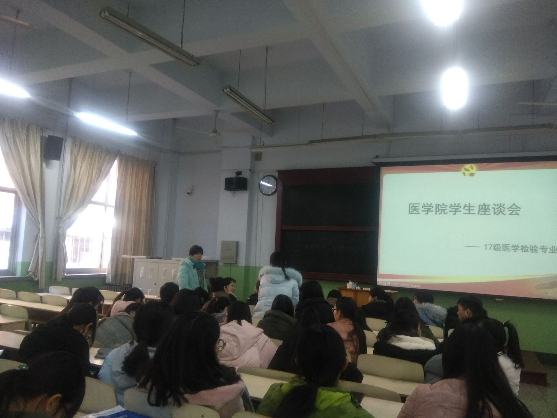 Cache_-194898e250f10648..jpg Cache_-194898e250f10648..jpg