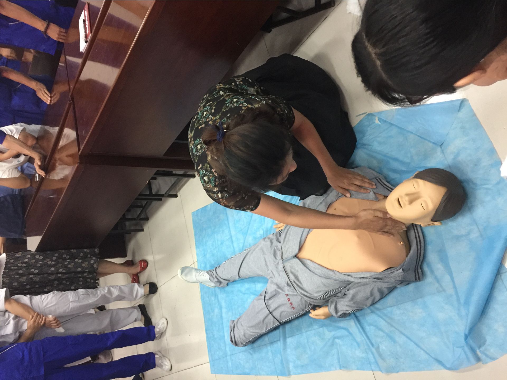 QQ图片20170527223841.jpg QQ图片20170527223841.jpg